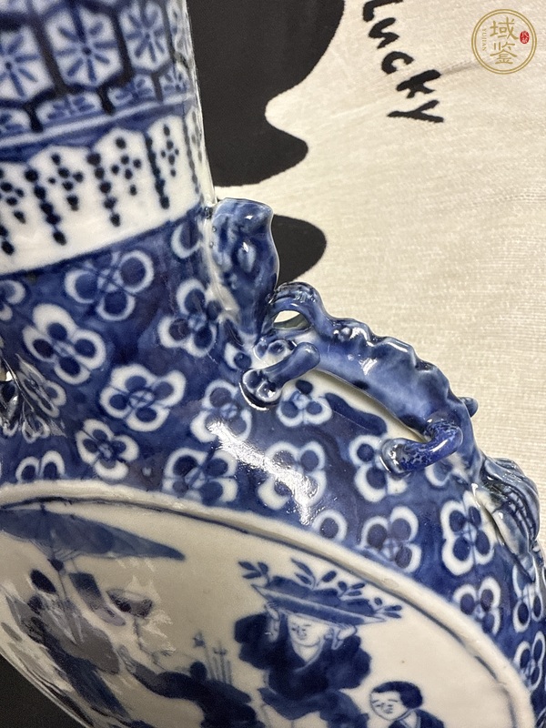 古玩陶瓷清光緒青花市井人物故事圖抱月瓶真品鑒賞圖