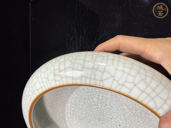 古玩陶瓷哥釉筆洗真品鑒賞圖