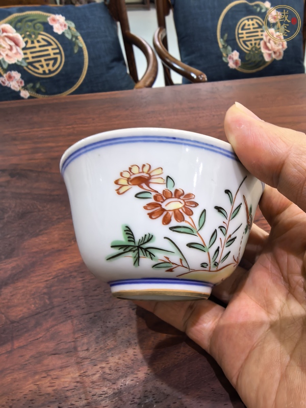 古玩陶瓷五彩花鳥紋杯（日本瓷）真品鑒賞圖