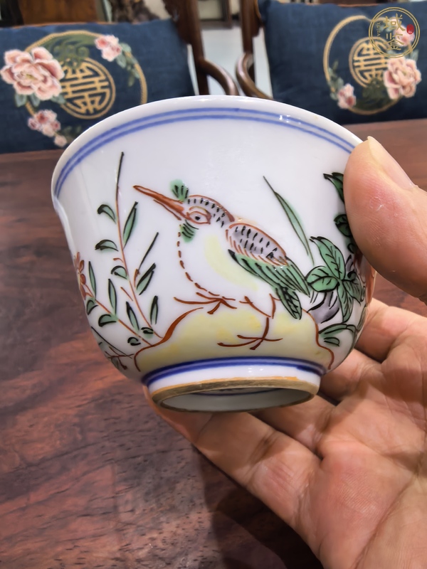 古玩陶瓷五彩花鳥紋杯（日本瓷）真品鑒賞圖
