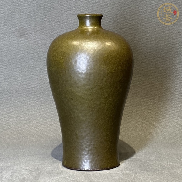 古玩陶瓷乾隆茶葉末釉梅瓶真品鑒賞圖