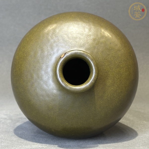 古玩陶瓷乾隆茶葉末釉梅瓶真品鑒賞圖