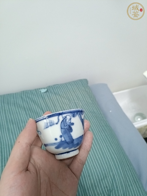 古玩陶瓷三星高照圖青花杯真品鑒賞圖