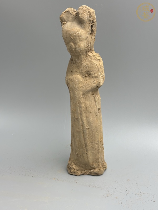 古玩陶瓷唐·丫鬟俑真品鑒賞圖