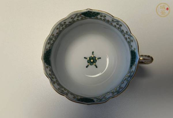古玩陶瓷彩繪蓋碗真品鑒賞圖