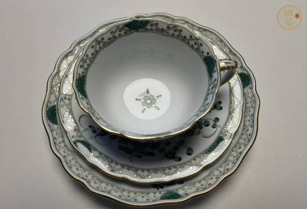 古玩陶瓷彩繪蓋碗真品鑒賞圖