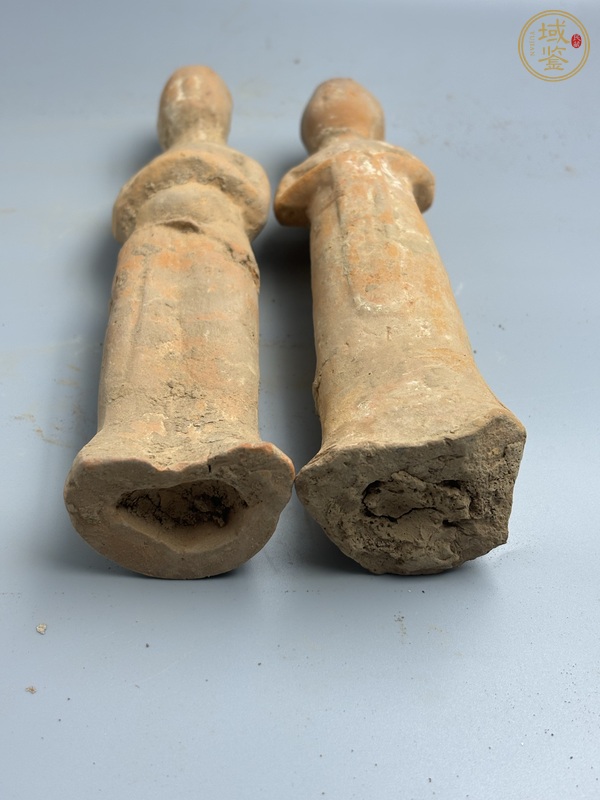 古玩陶瓷隋唐·情侶真品鑒賞圖