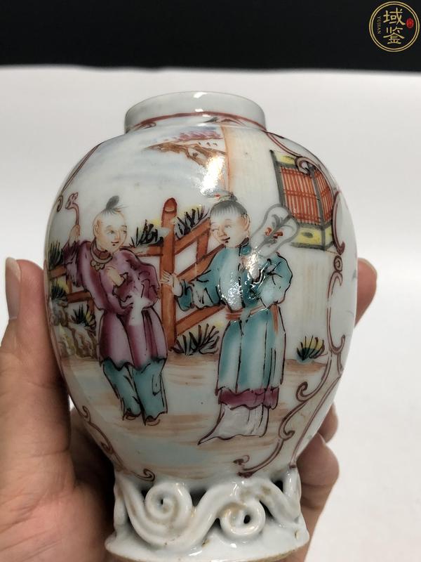 古玩陶瓷乾隆·廣彩開窗滿大人圖小瓶拍賣,當前價格888元