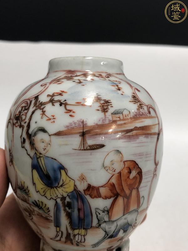 古玩陶瓷乾隆·廣彩開窗滿大人圖小瓶拍賣,當前價格888元