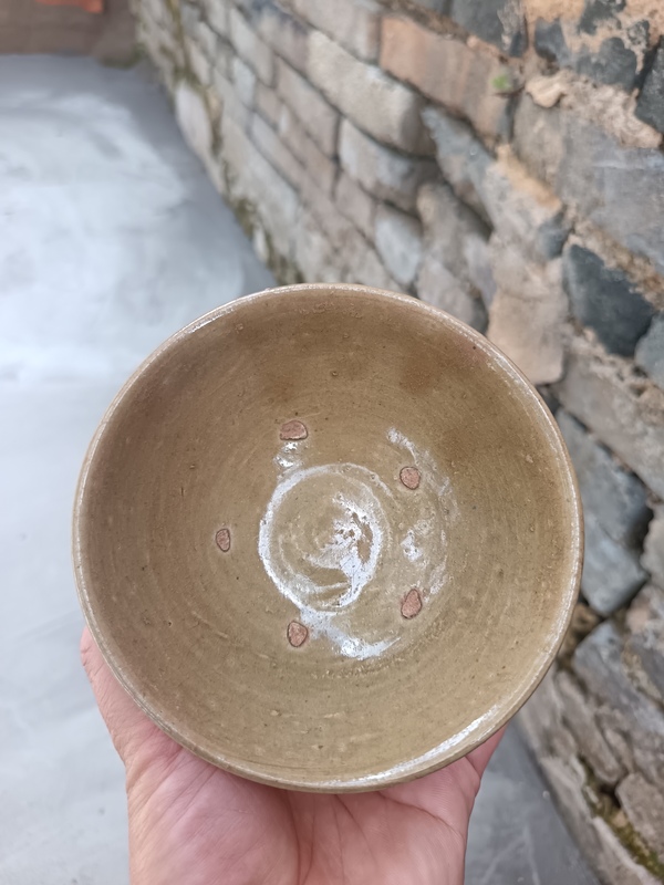 古玩轉(zhuǎn)賣青釉茶碗拍賣，當(dāng)前價格0元