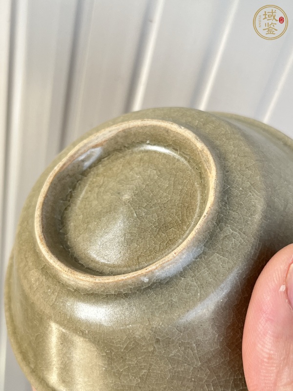 古玩陶瓷龍泉青瓷洗真品鑒賞圖