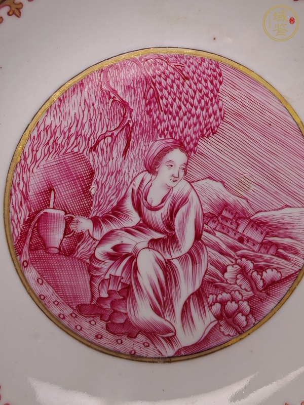 古玩陶瓷胭脂紅西洋人物盤真品鑒賞圖