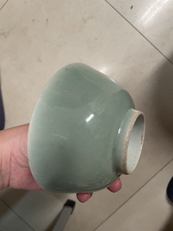 古玩陶瓷豆青釉茶杯拍賣,當前價格1000元