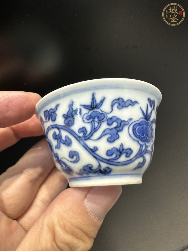 古玩青花杯真品鑒賞圖