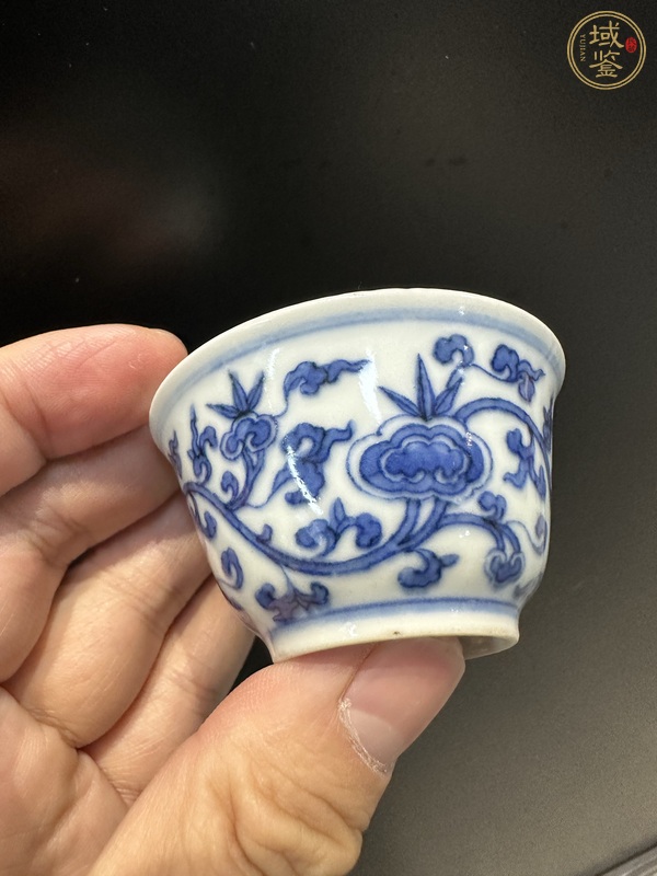 古玩陶瓷青花杯真品鑒賞圖