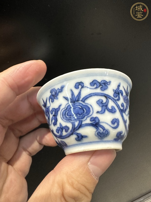 古玩陶瓷青花杯真品鑒賞圖