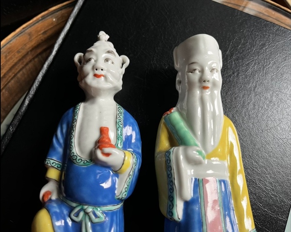 古玩陶瓷粉彩人物造像拍賣，當前價格2300元
