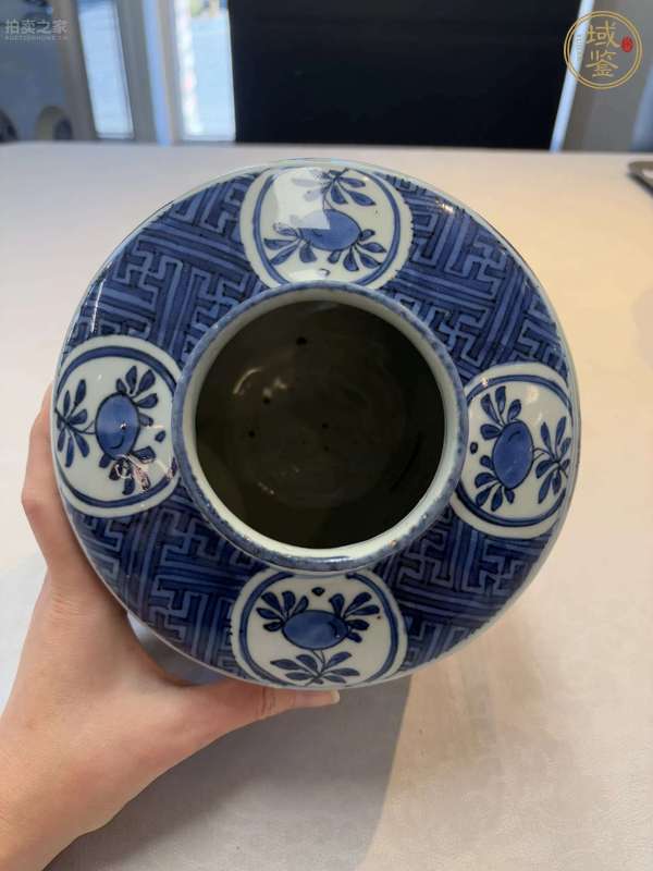 古玩陶瓷晚明青花罐真品鑒賞圖
