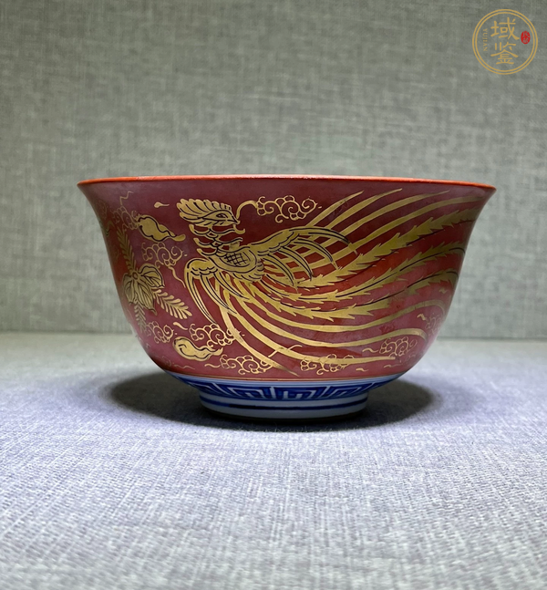 古玩陶瓷日本明治礬紅描金鳳紋茶碗真品鑒賞圖