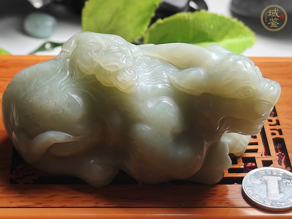 古玩玉器天然和田玉瑞獸題材擺件真品鑒賞圖