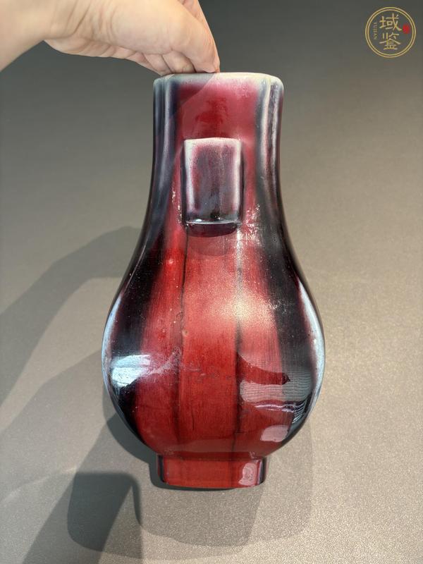 古玩陶瓷窯變紅釉貫耳尊瓶真品鑒賞圖