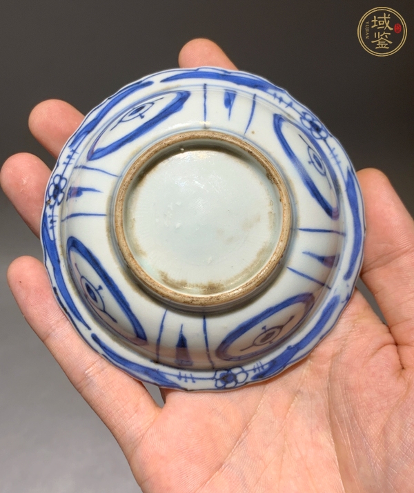 古玩陶瓷青花盤真品鑒賞圖