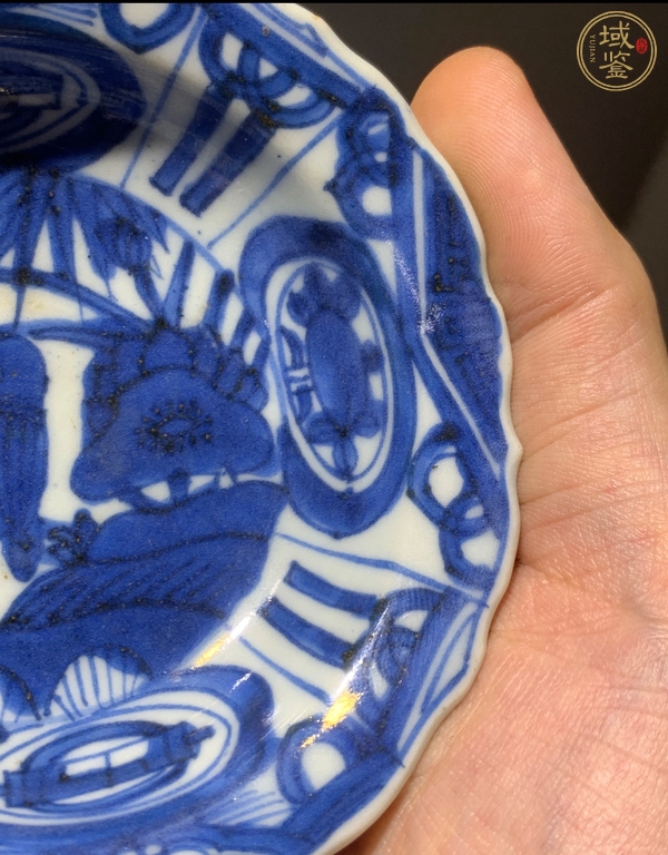 古玩陶瓷青花盤真品鑒賞圖