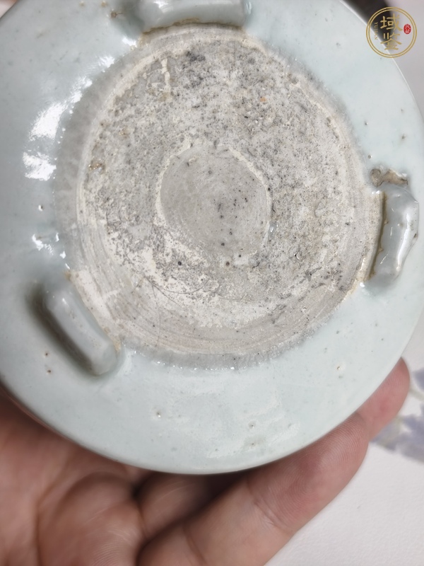 古玩陶瓷清中期青花三足爐真品鑒賞圖