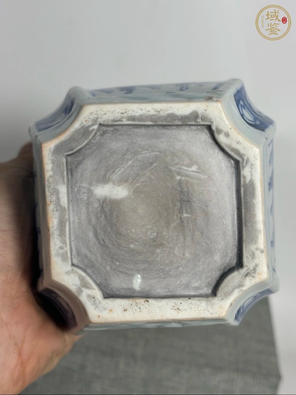 古玩陶瓷青花四方倭角花盆真品鑒賞圖