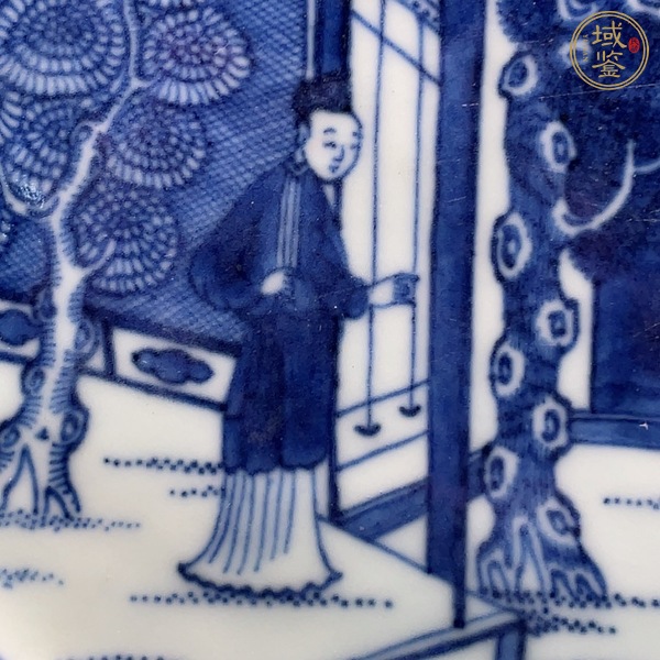 古玩陶瓷人物紋青花盤真品鑒賞圖