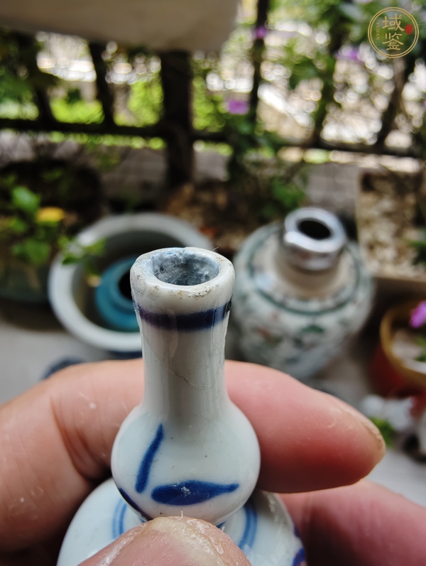 古玩康熙青花加彩葫蘆瓶真品鑒賞圖