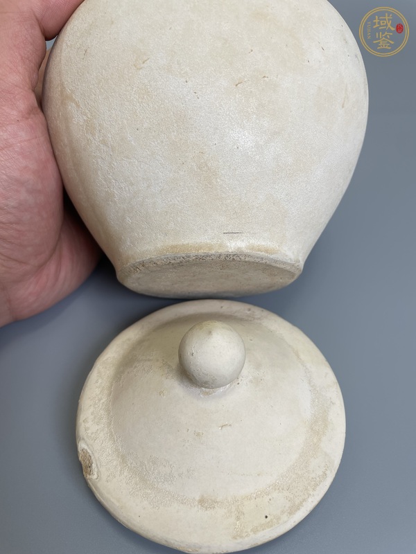 古玩陶瓷鞏縣窯白釉萬年罐真品鑒賞圖