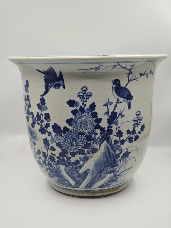 古玩轉賣青花花鳥花卉紋花盆拍賣，當前價格57000元