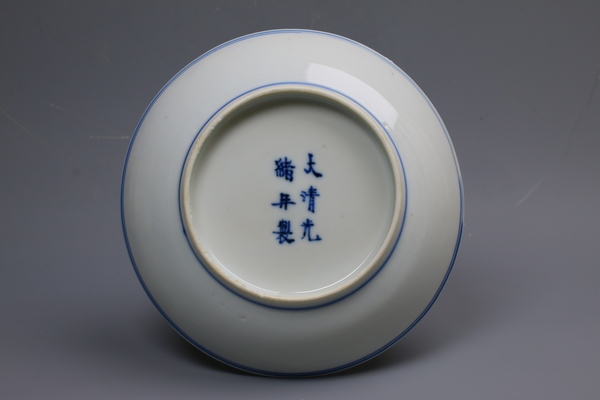 古玩陶瓷清光緒·青花纏枝寶相花卉紋盤(pán)拍賣，當(dāng)前價(jià)格356元