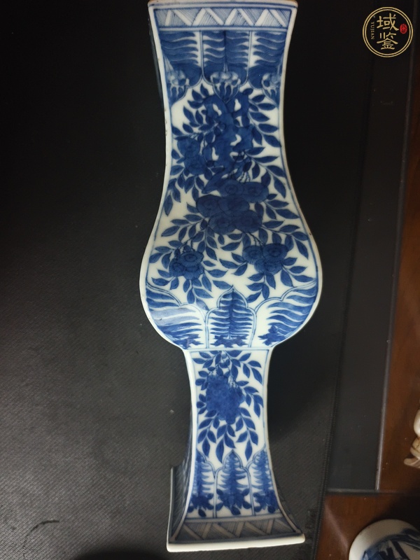 古玩陶瓷光緒青花方型鳳尾尊真品鑒賞圖