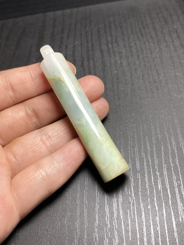 古玩轉賣清代翡翠雕“素紋翎管”拍賣，當前價格398元