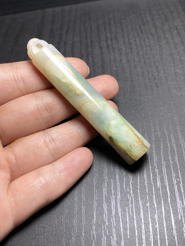 古玩玉器清代翡翠雕“素紋翎管”拍賣，當前價格8000元