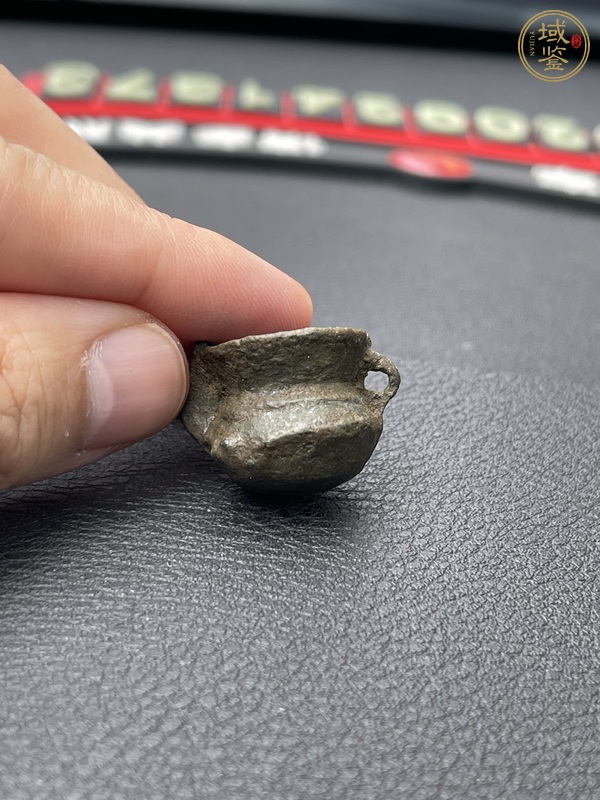 古玩青銅小壺真品鑒賞圖