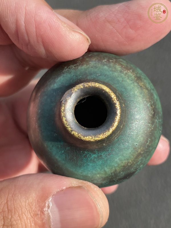 古玩陶瓷明代綠釉水盂真品鑒賞圖