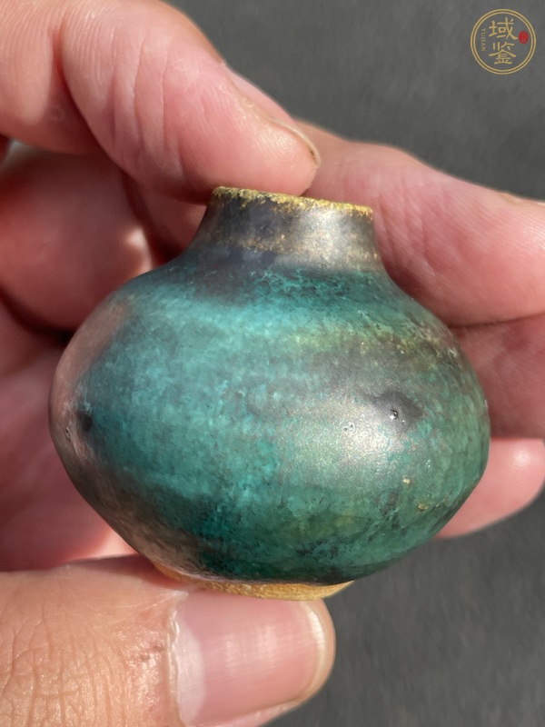 古玩陶瓷明代綠釉水盂真品鑒賞圖