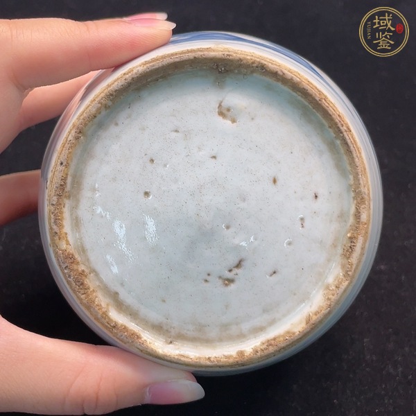 古玩陶瓷山水紋青花罐真品鑒賞圖
