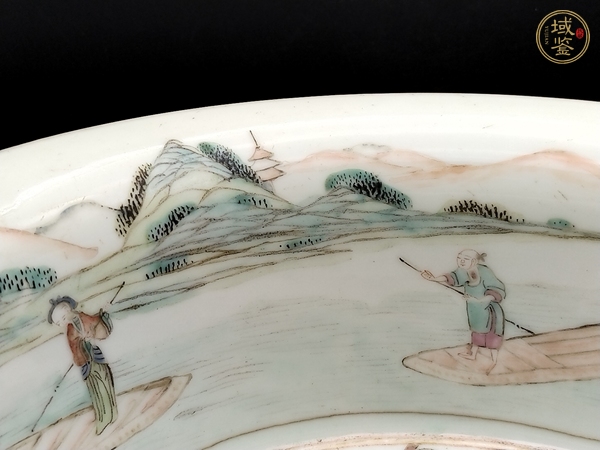 古玩陶瓷粉彩人物故事紋折沿盆真品鑒賞圖