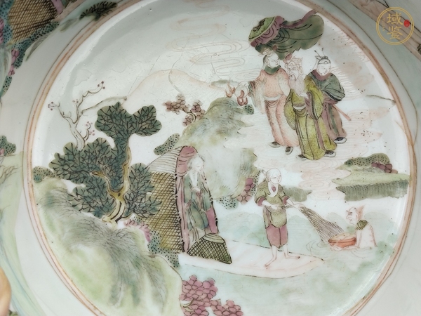 古玩陶瓷粉彩人物故事紋折沿盆真品鑒賞圖