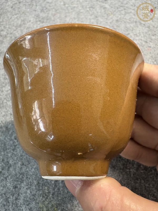 古玩紫金釉杯真品鑒賞圖