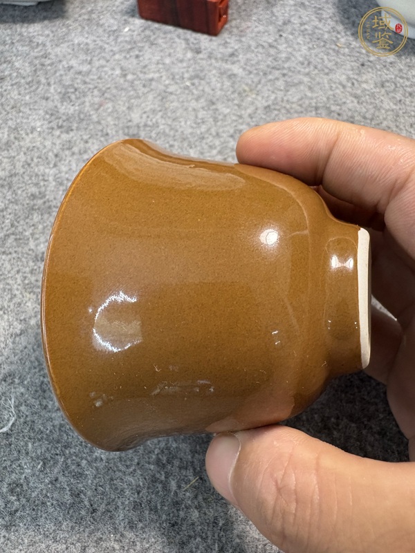 古玩陶瓷紫金釉杯真品鑒賞圖