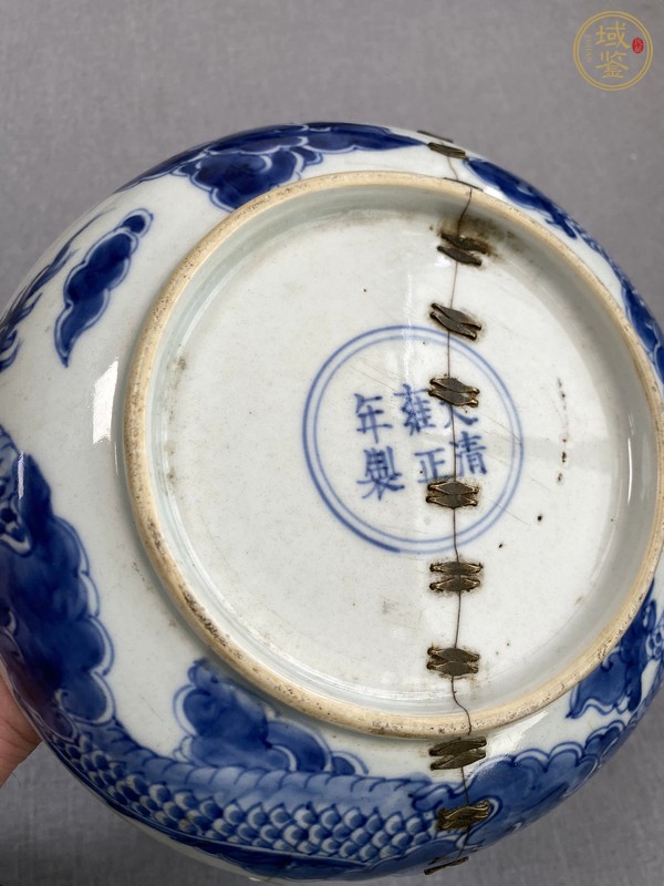 古玩陶瓷青花龍紋盤真品鑒賞圖
