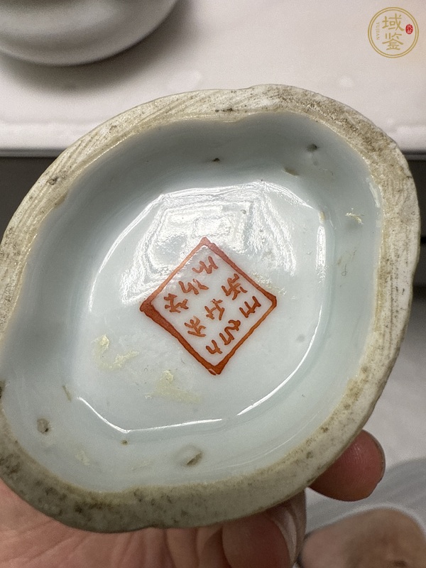 古玩陶瓷清康熙青花五彩花卉紋奶壺真品鑒賞圖