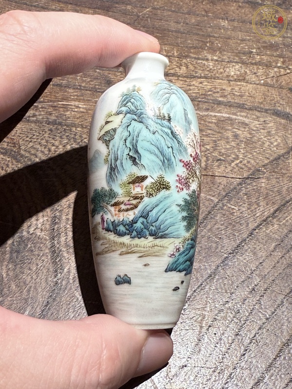 古玩陶瓷粉彩鼻煙壺真品鑒賞圖