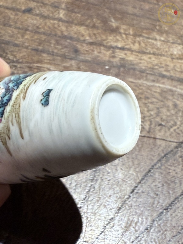 古玩陶瓷粉彩鼻煙壺真品鑒賞圖
