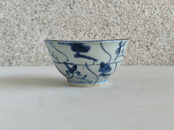 古玩陶瓷青花靈芝紋茶碗拍賣，當前價格450元